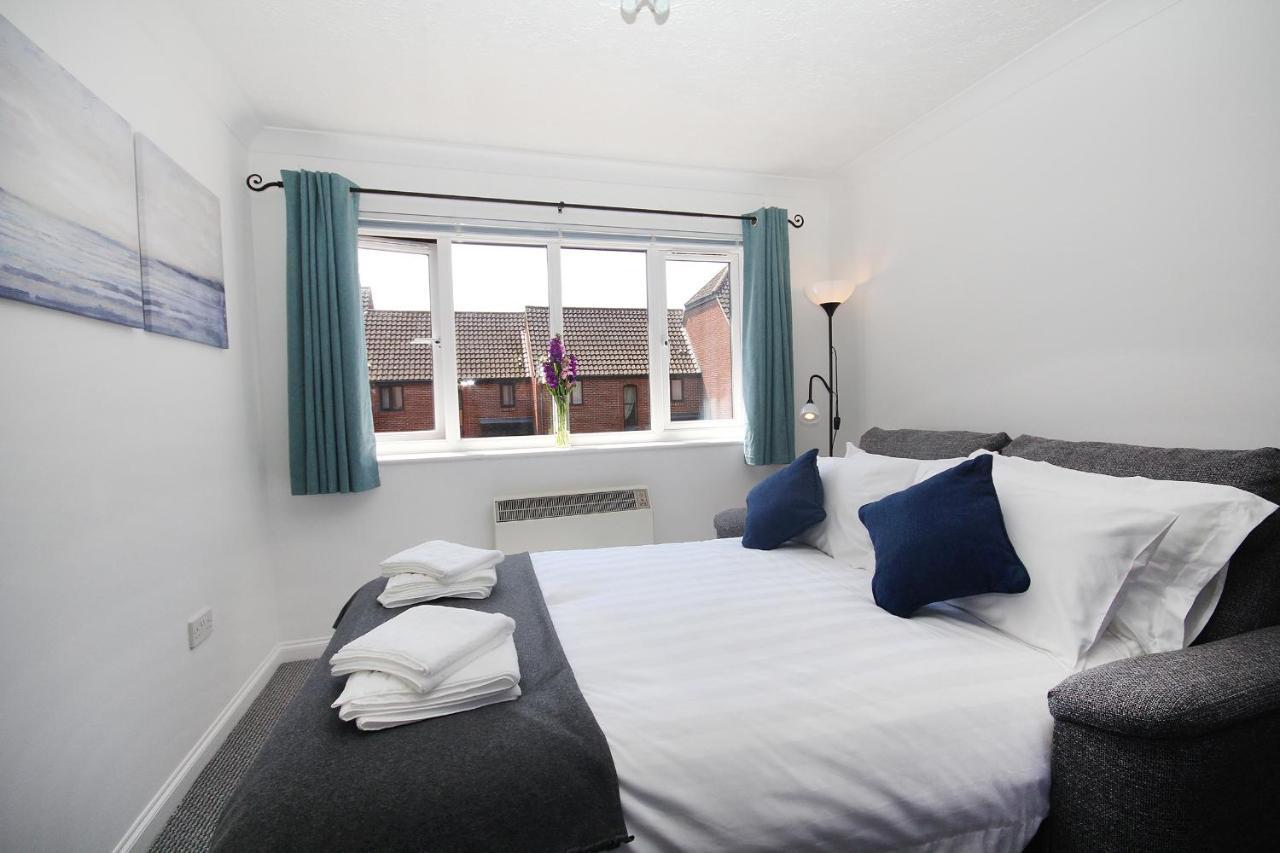 Chipad Mono - Quality City Centre Apartment, With Free Parking Space Chichester Exterior foto