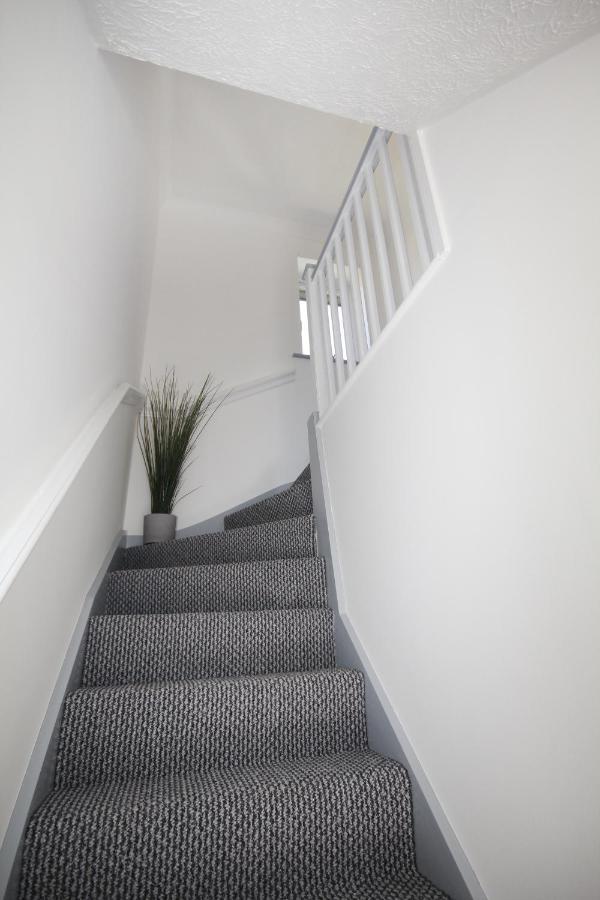 Chipad Mono - Quality City Centre Apartment, With Free Parking Space Chichester Exterior foto